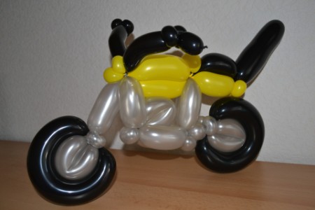 Hochzeit Kinderbetreuung mit Ballonspass Frankfurt